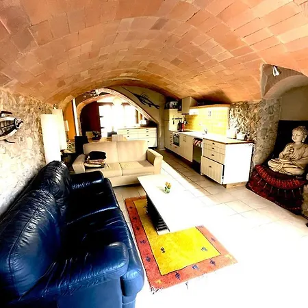 Holiday home Chris Bellcaire d'Emporda