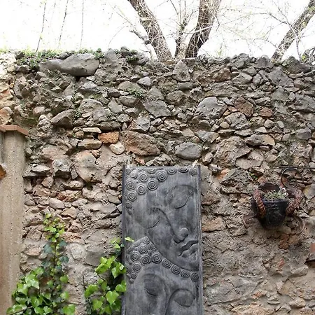 Chris Holiday home *