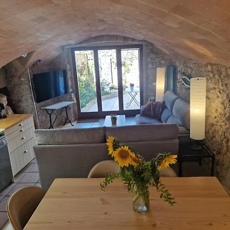 Chris Bellcaire d'Emporda